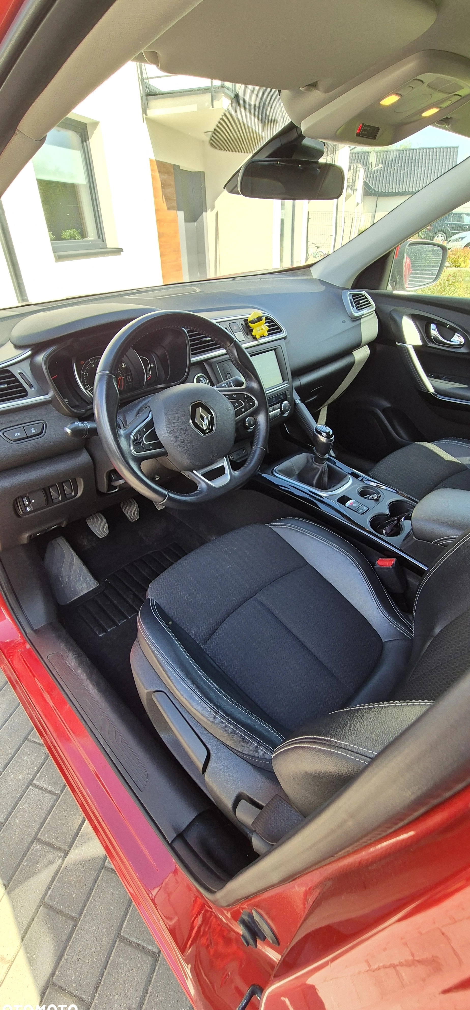 Renault Kadjar cena 59900 przebieg: 93000, rok produkcji 2017 z Łódź małe 211